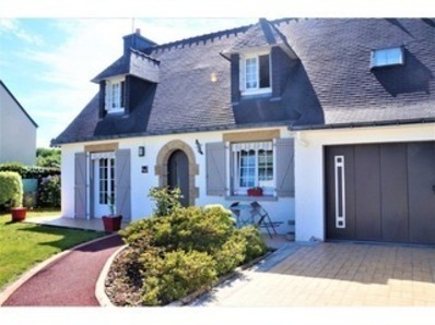 Location Maison 5 pices 6-7 personnes avec jardin et WI-FI