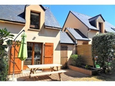Location Maisonnette 4 personnes avec piscine commune  500 mtres de la plage