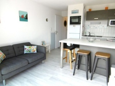 Location Appartement 2 pièces 2 à 4 personnes à 500 m de la plage WIFI